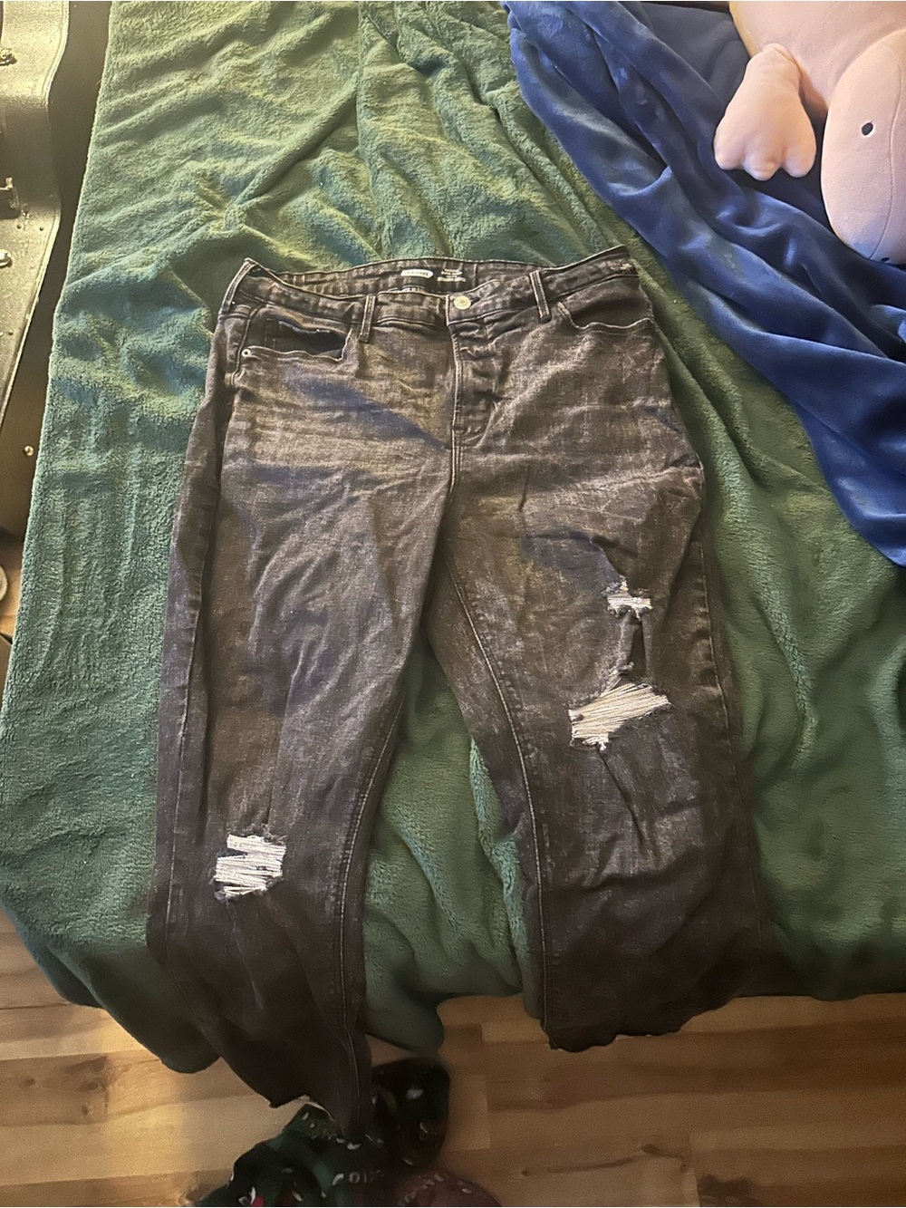 Old Navy Black Ripped Skinny Women's Jeans